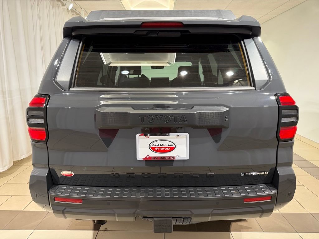 Certified 2025 Toyota 4Runner 4WD image 4