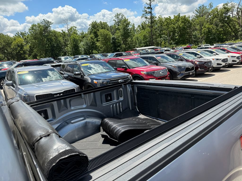 Used 2022 Ford F150 XLT w/ Equipment Group 302A High AWD/4WD image 15