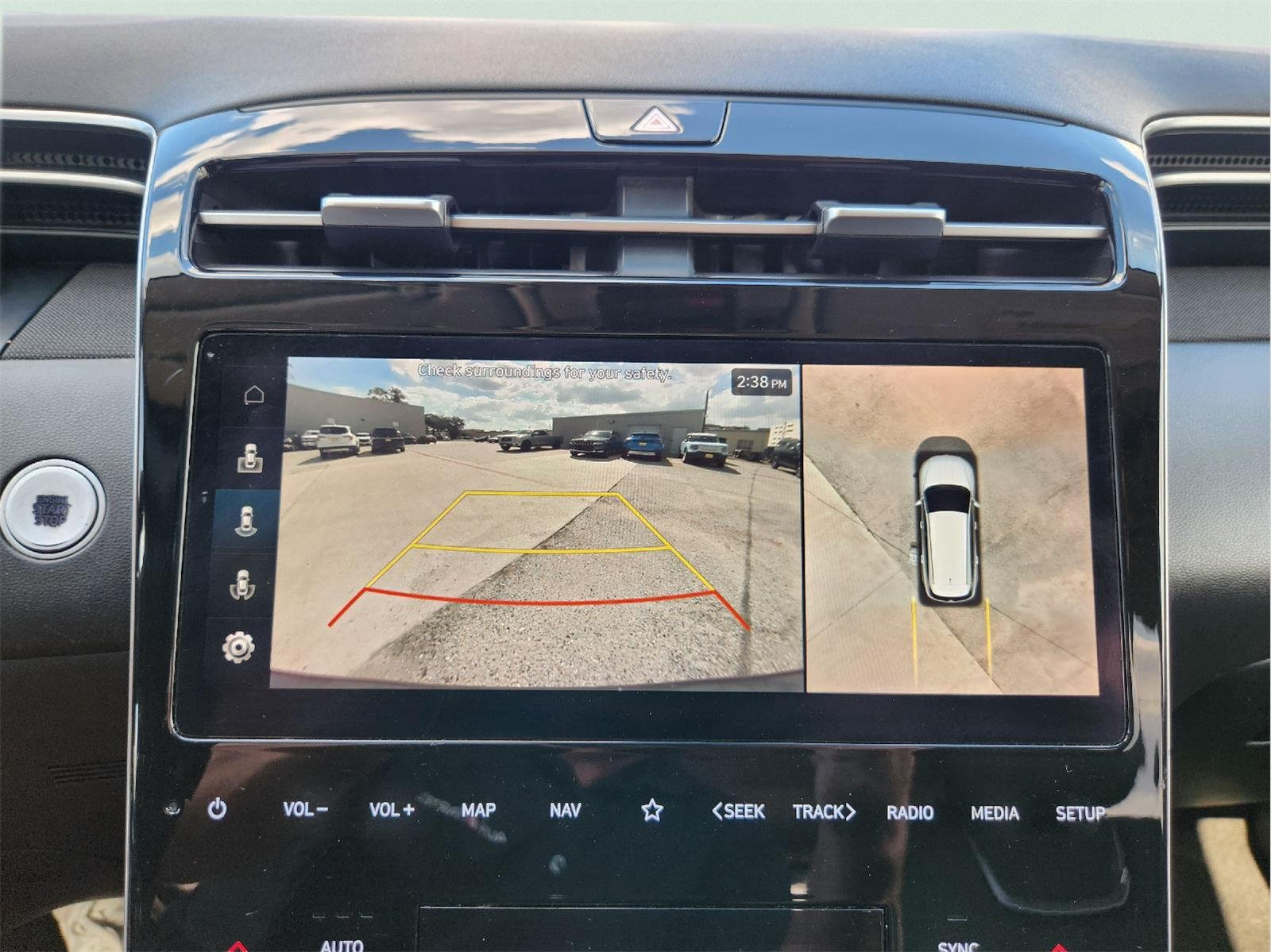 Used 2023 Hyundai Tucson Limited AWD/4WD image 17