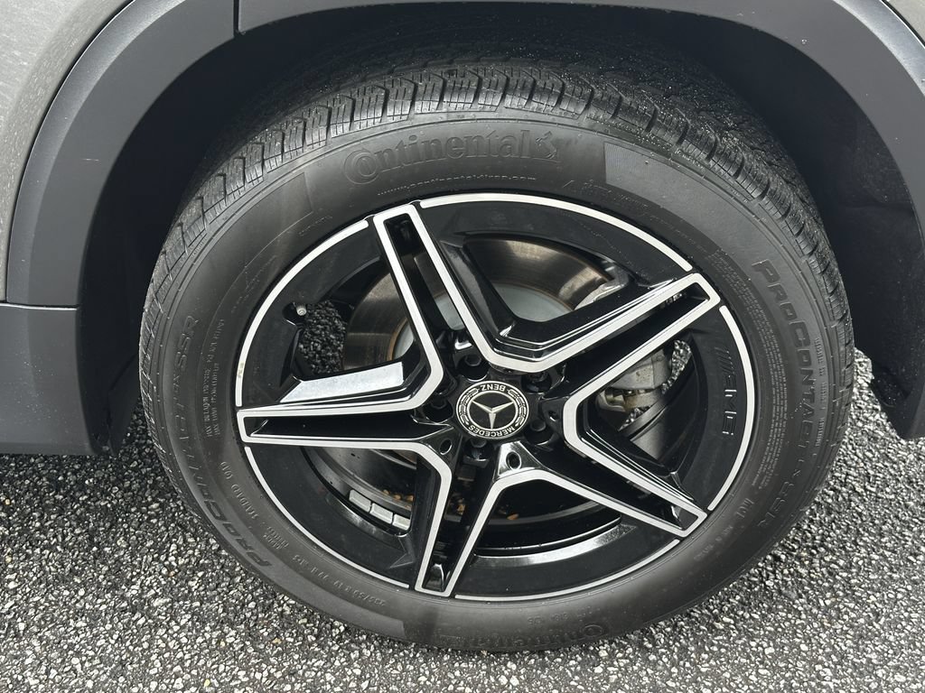 Certified 2025 Mercedes-Benz GLB 250 image 23