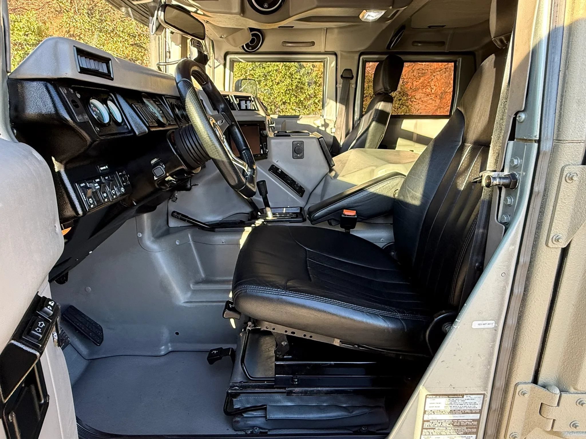 Used 1997 HUMMER H1 4-Door Wagon AWD/4WD image 15