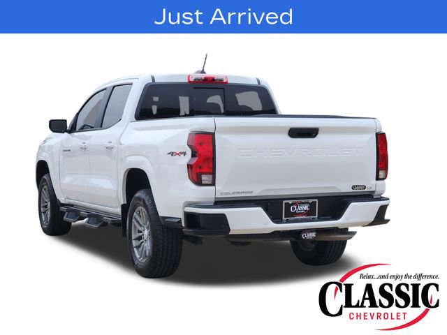 Used 2024 Chevrolet Colorado LT w/ LT Convenience Package II AWD/4WD image 4