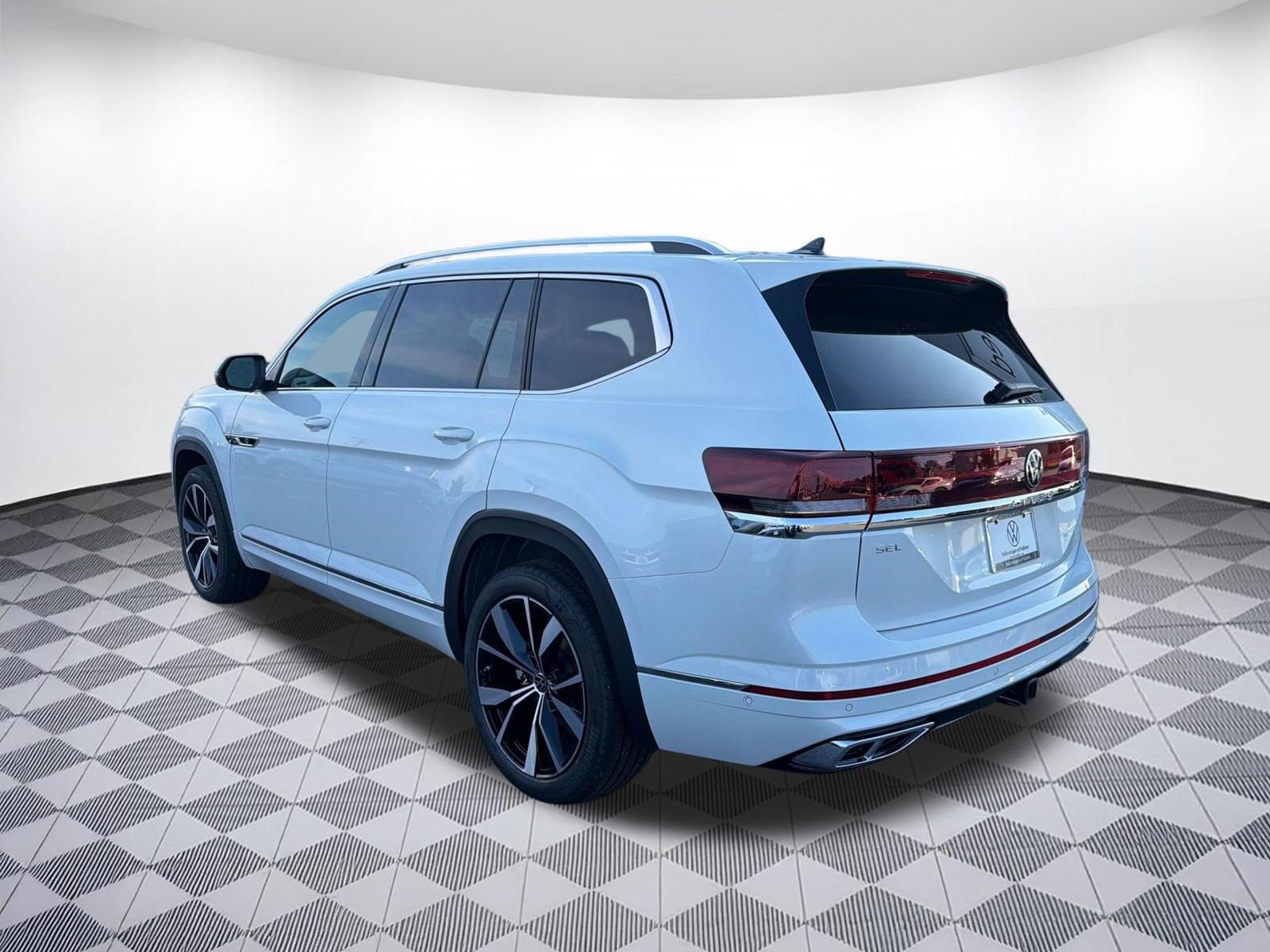 New 2026 Volkswagen Atlas SEL Premium R-Line AWD/4WD image 3