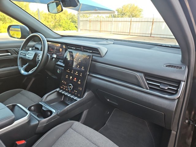 Used 2025 GMC Terrain Elevation AWD/4WD image 22