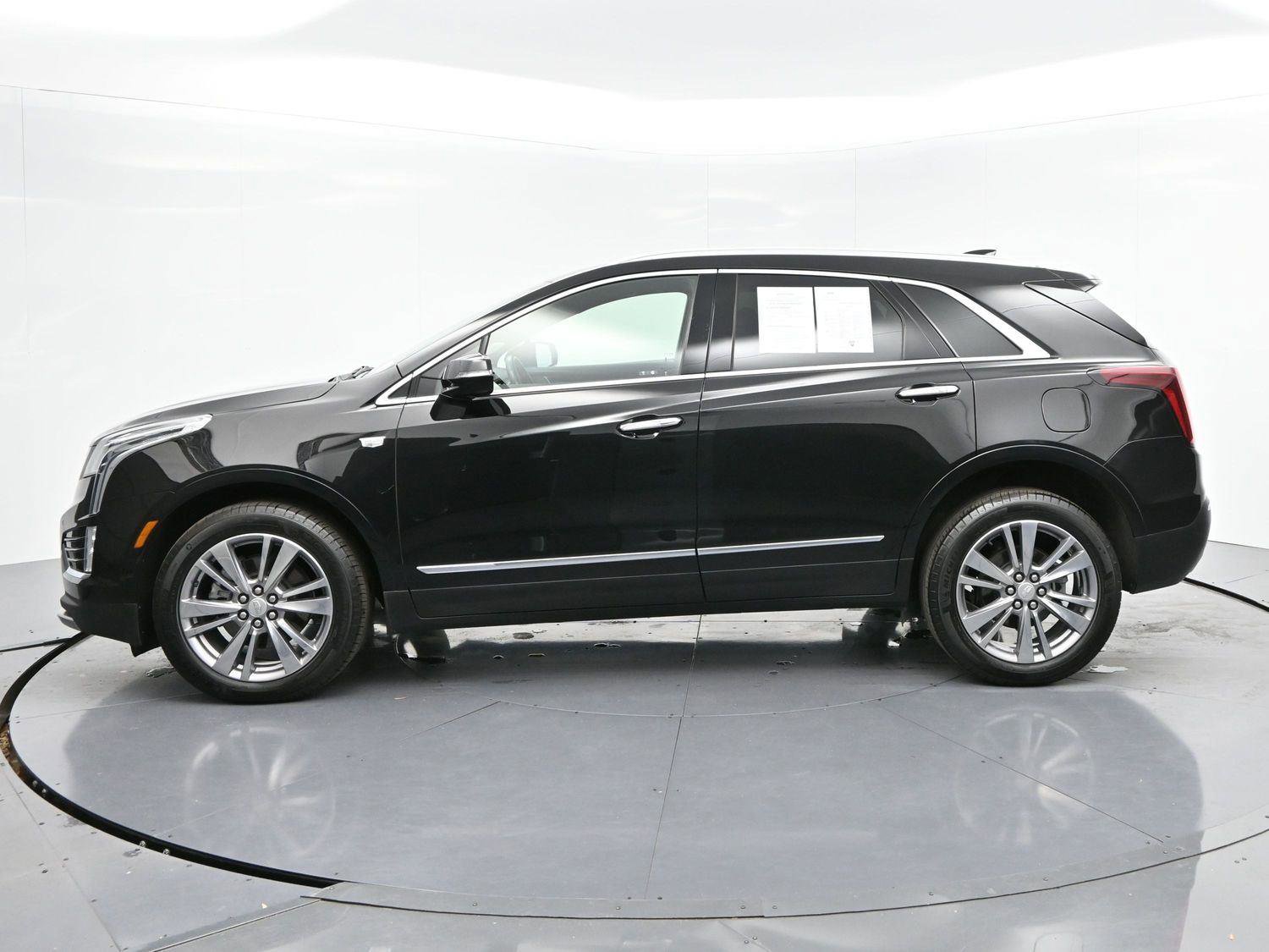 Certified 2025 Cadillac XT5 Premium Luxury image 4
