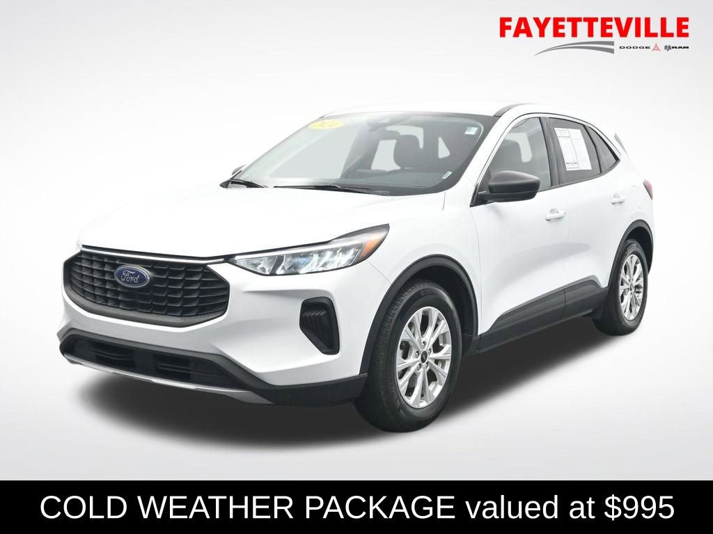 Used 2024 Ford Escape Active w/ Cold Weather Package FWD image 1
