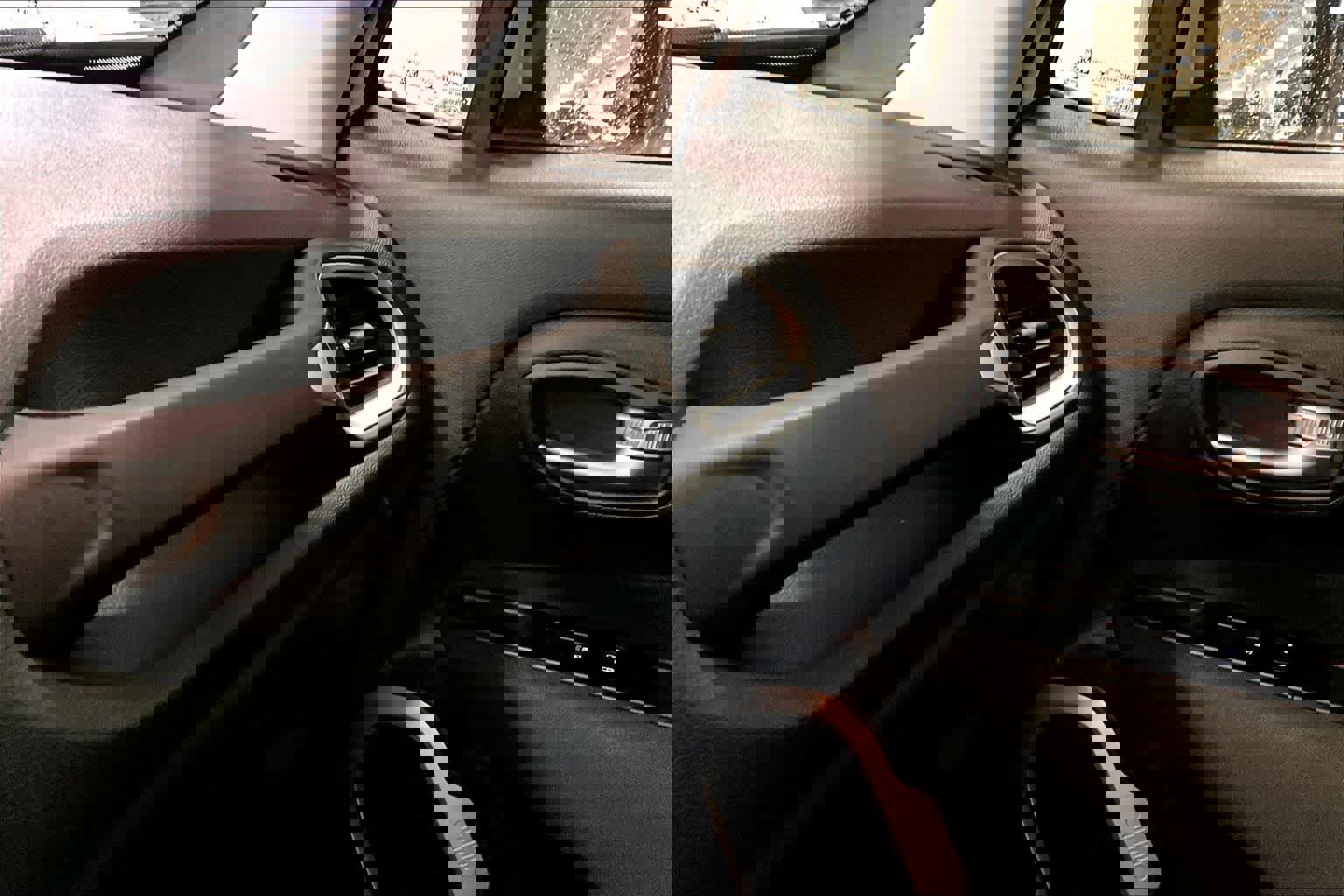 Used 2019 Jeep Renegade Latitude image 23