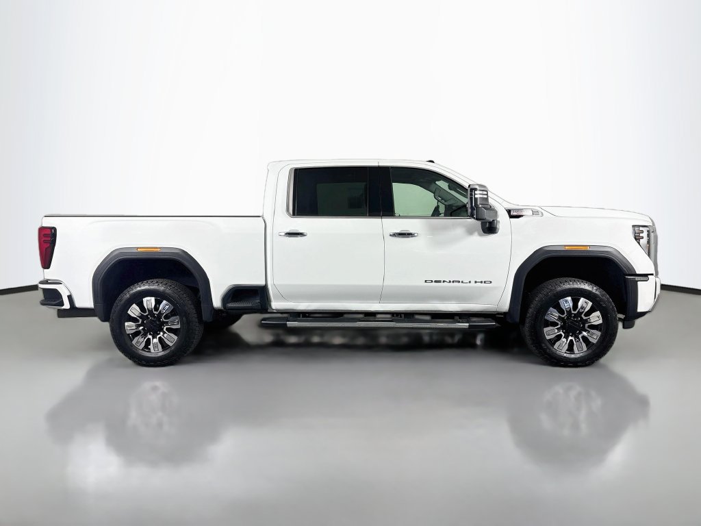 Certified 2024 GMC Sierra 3500 Denali w/ Denali Reserve Package AWD/4WD image 8