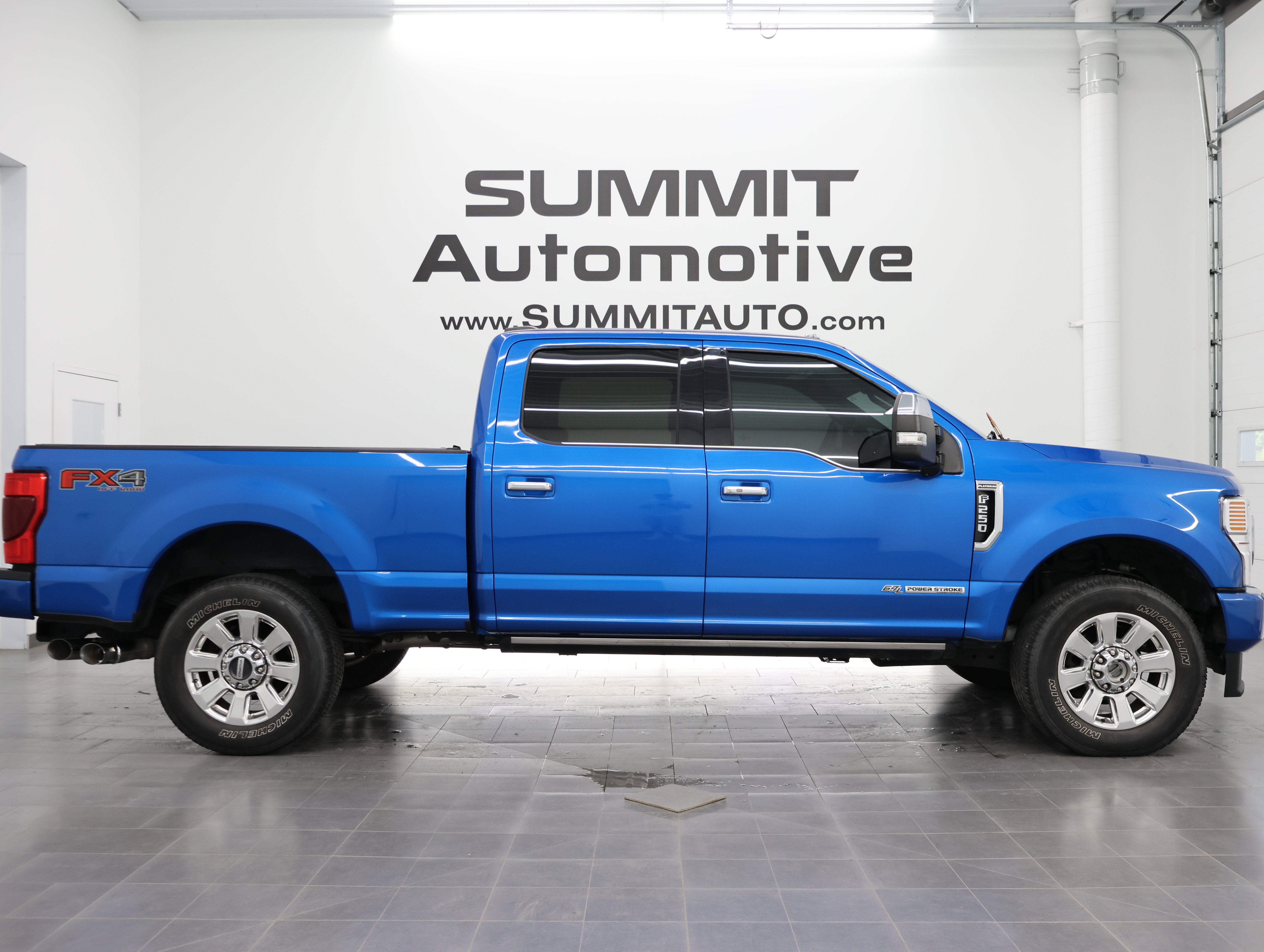 Used 2020 Ford F250 Platinum AWD/4WD image 1