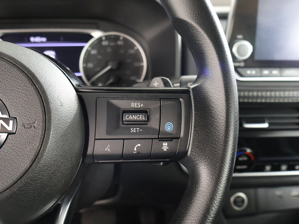 Used 2023 Nissan Rogue SV AWD/4WD image 40