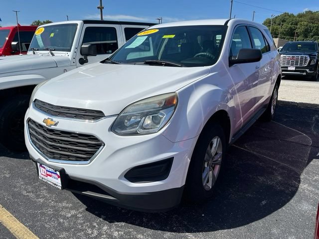 Used 2017 Chevrolet Equinox LS FWD image 1
