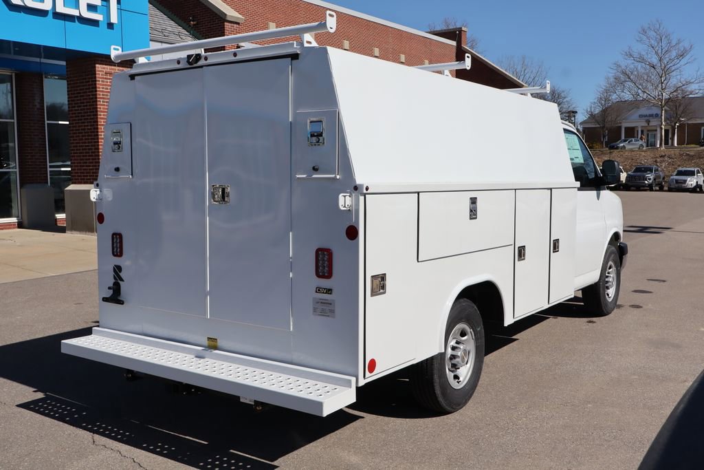 New 2026 Chevrolet Express 3500 w/ Power Convenience Package image 28