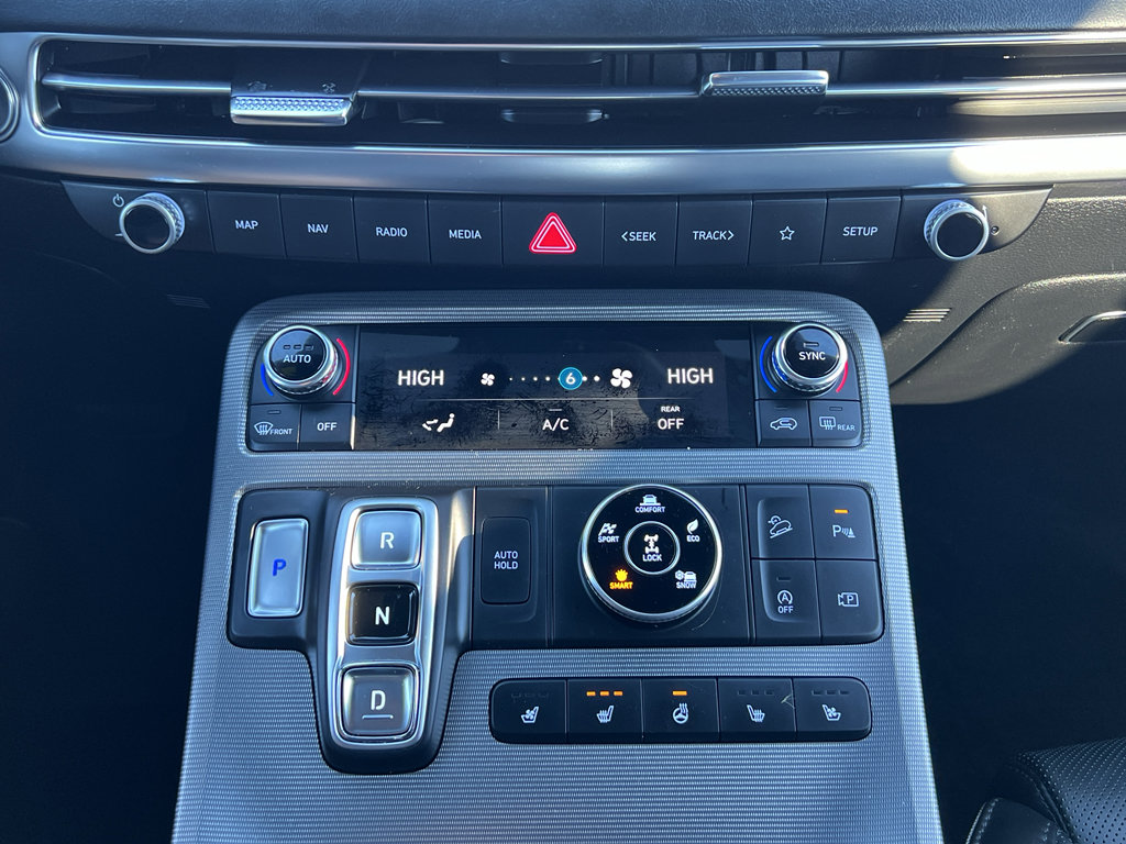 Used 2024 Hyundai Palisade Calligraphy image 24