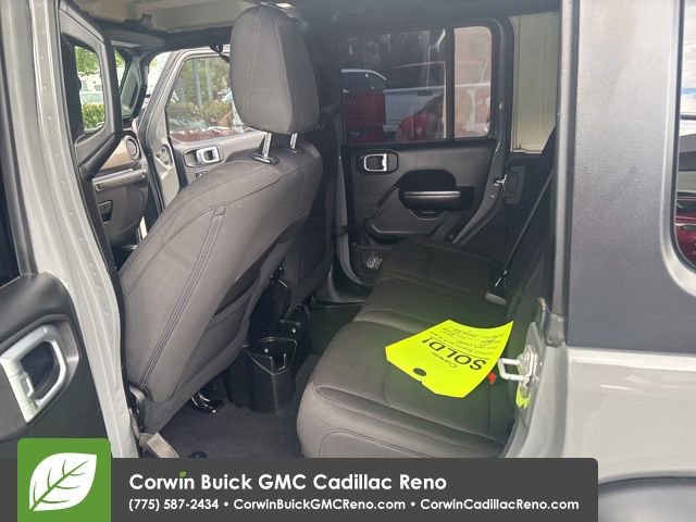 Used 2018 Jeep Wrangler Unlimited Sport S AWD/4WD image 24