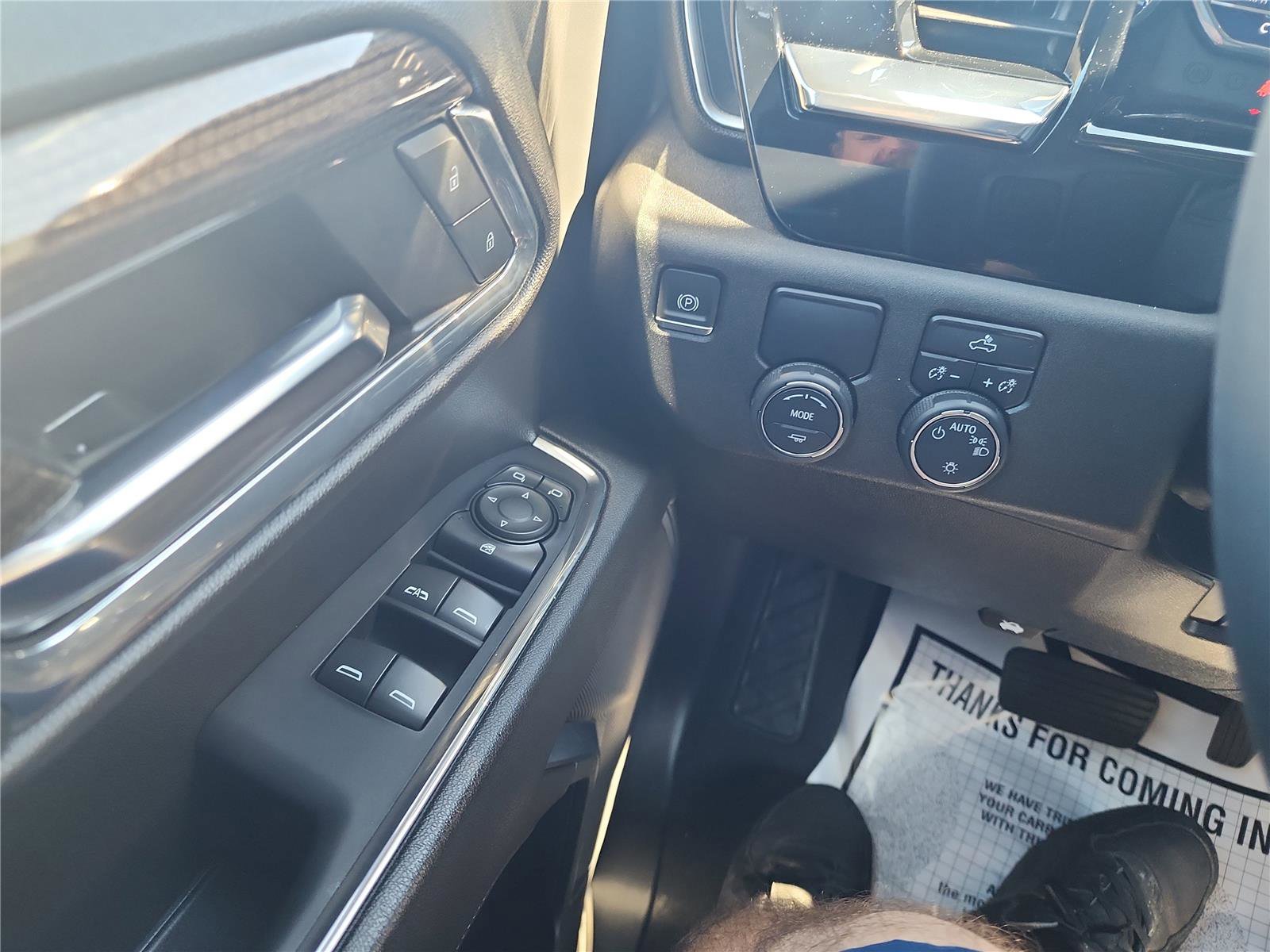 Used 2024 Chevrolet Silverado 1500 LT image 31