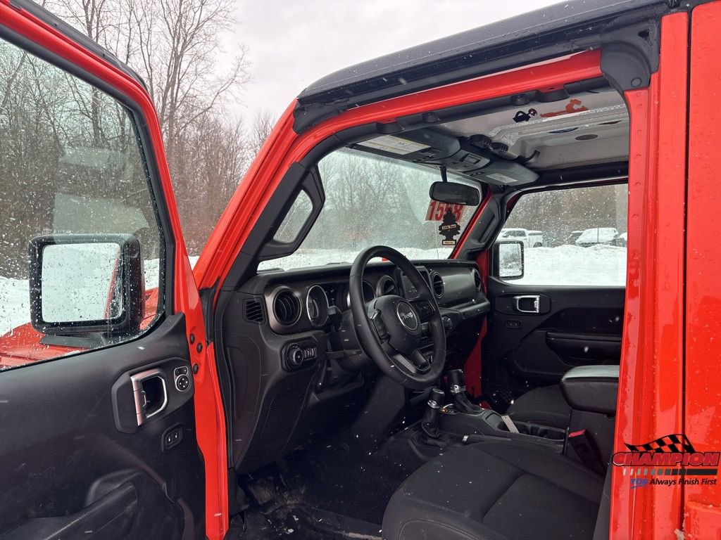 Used 2018 Jeep Wrangler Unlimited Sport S image 14