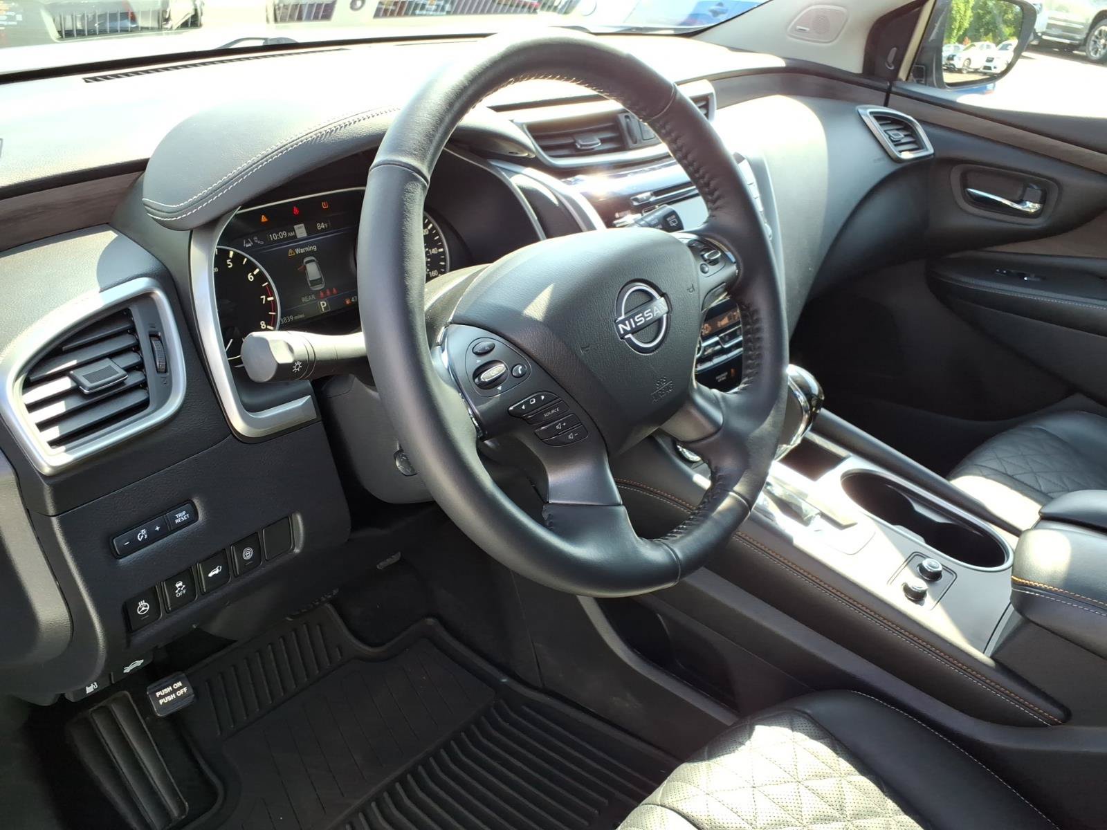 Used 2023 Nissan Murano Platinum AWD/4WD image 17