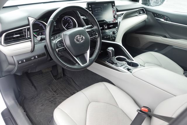Certified 2022 Toyota Camry XLE FWD image 13