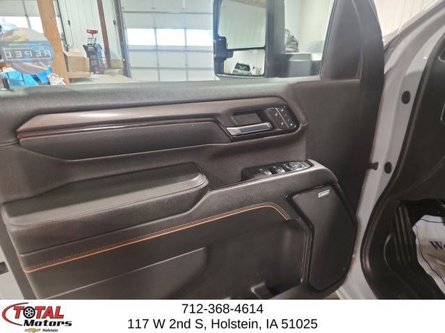 Used 2024 GMC Sierra 2500 AT4 w/ AT4 Premium Plus Package image 11
