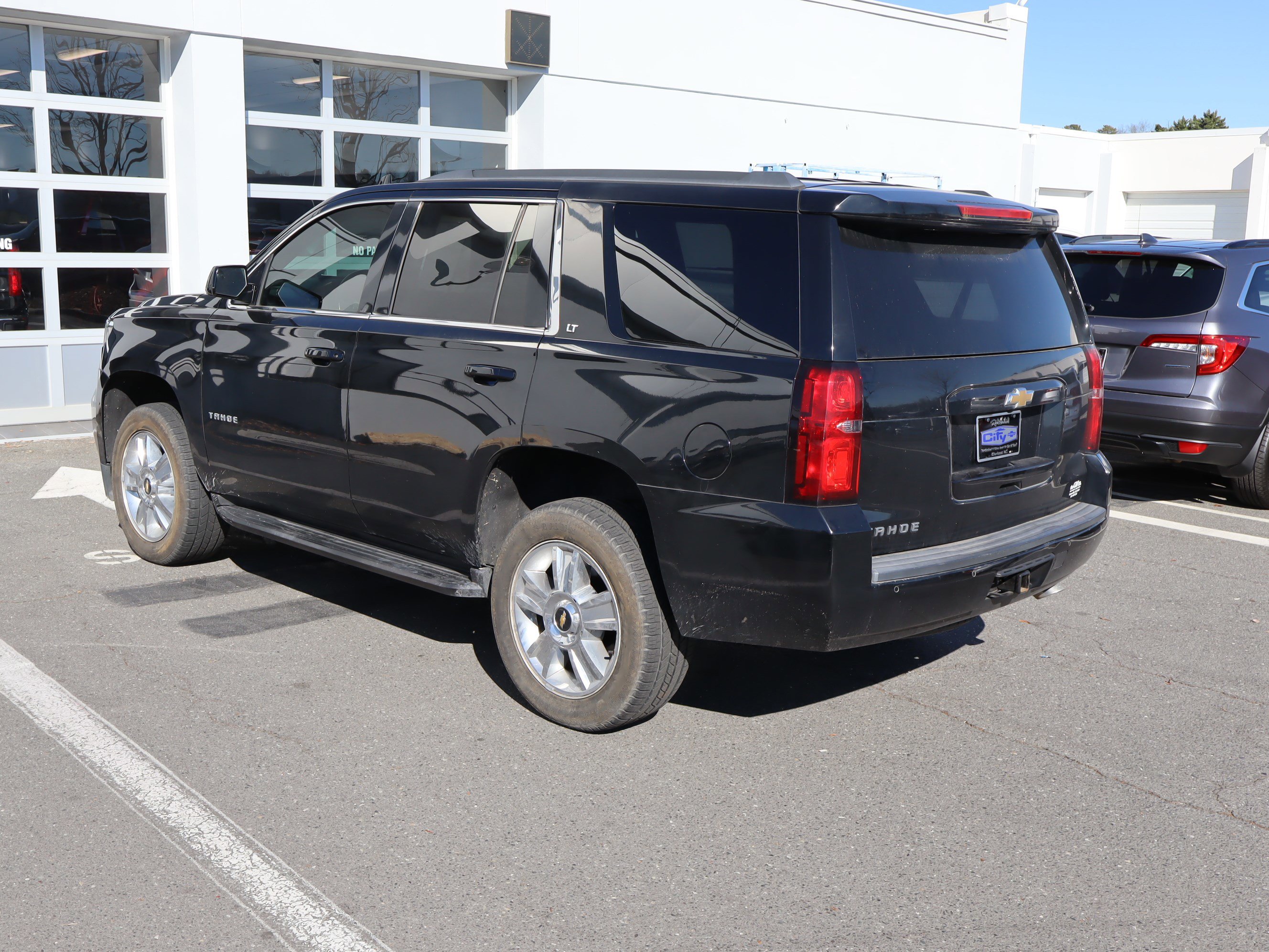 Used 2017 Chevrolet Tahoe LT image 19
