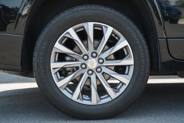 Used 2023 Chevrolet Traverse Premier AWD/4WD image 24