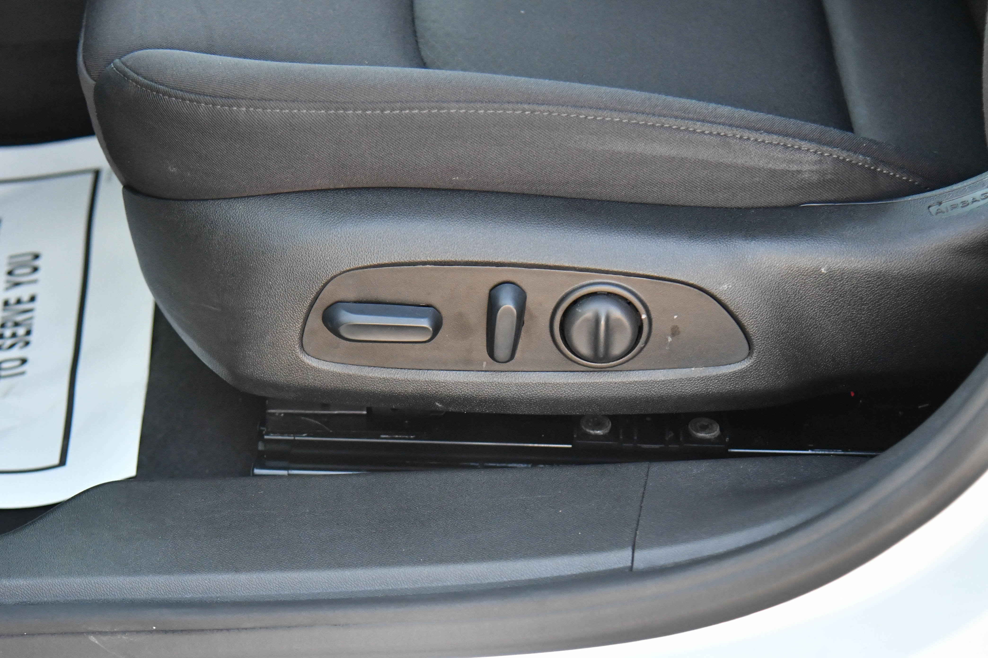 Used 2023 Chevrolet Malibu RS image 16