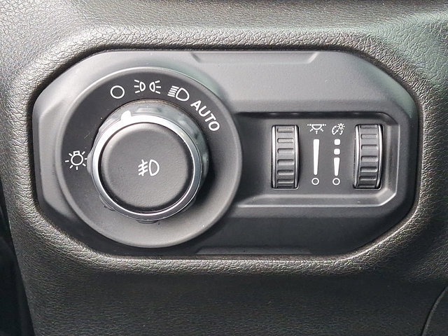 Used 2019 Jeep Wrangler Unlimited Sport S image 24