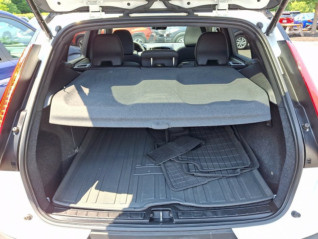 Used 2022 Volvo XC40 P8 Recharge Ultimate AWD/4WD image 28