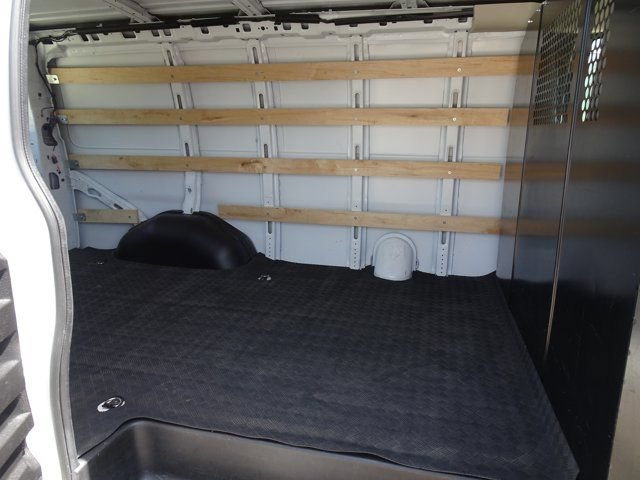 Used 2024 Chevrolet Express 2500 w/ Driver Convenience Package RWD image 11