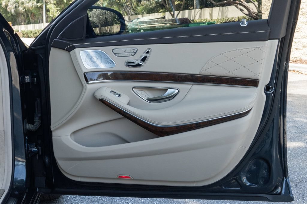 Used 2014 Mercedes-Benz S 550 Sedan image 24