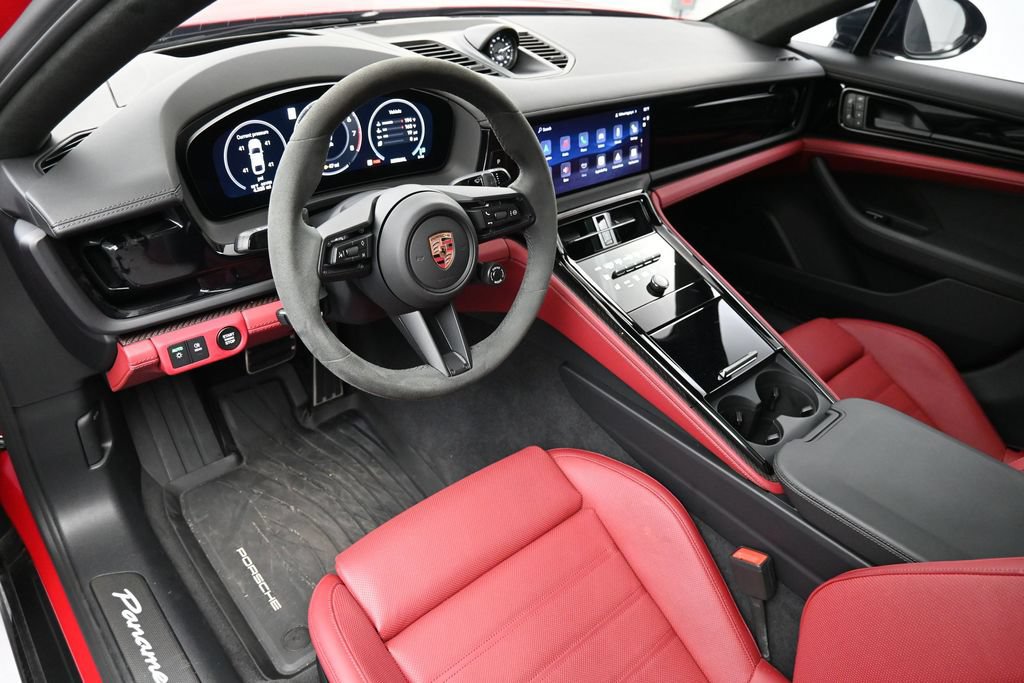 Certified 2026 Porsche Panamera GTS AWD/4WD image 4