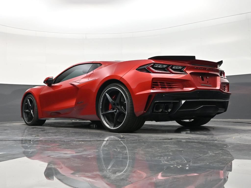 Used 2025 Chevrolet Corvette E-Ray w/ Stealth Interior Trim Package AWD/4WD image 23