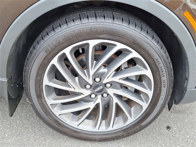 Used 2019 Lincoln Nautilus Reserve w/ Drivers Assistance Package image 8