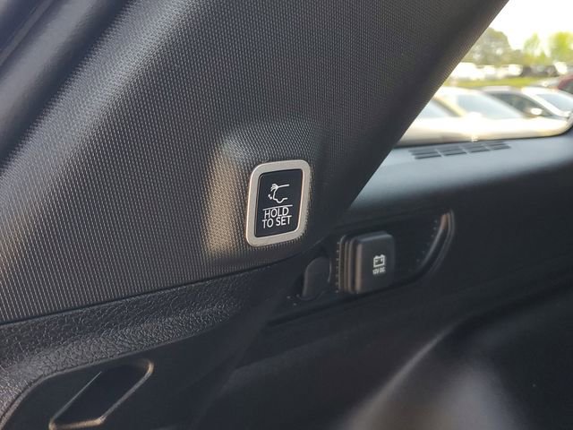 Certified 2025 Jeep Grand Cherokee Limited w/ Luxury Tech Group II RWD image 13