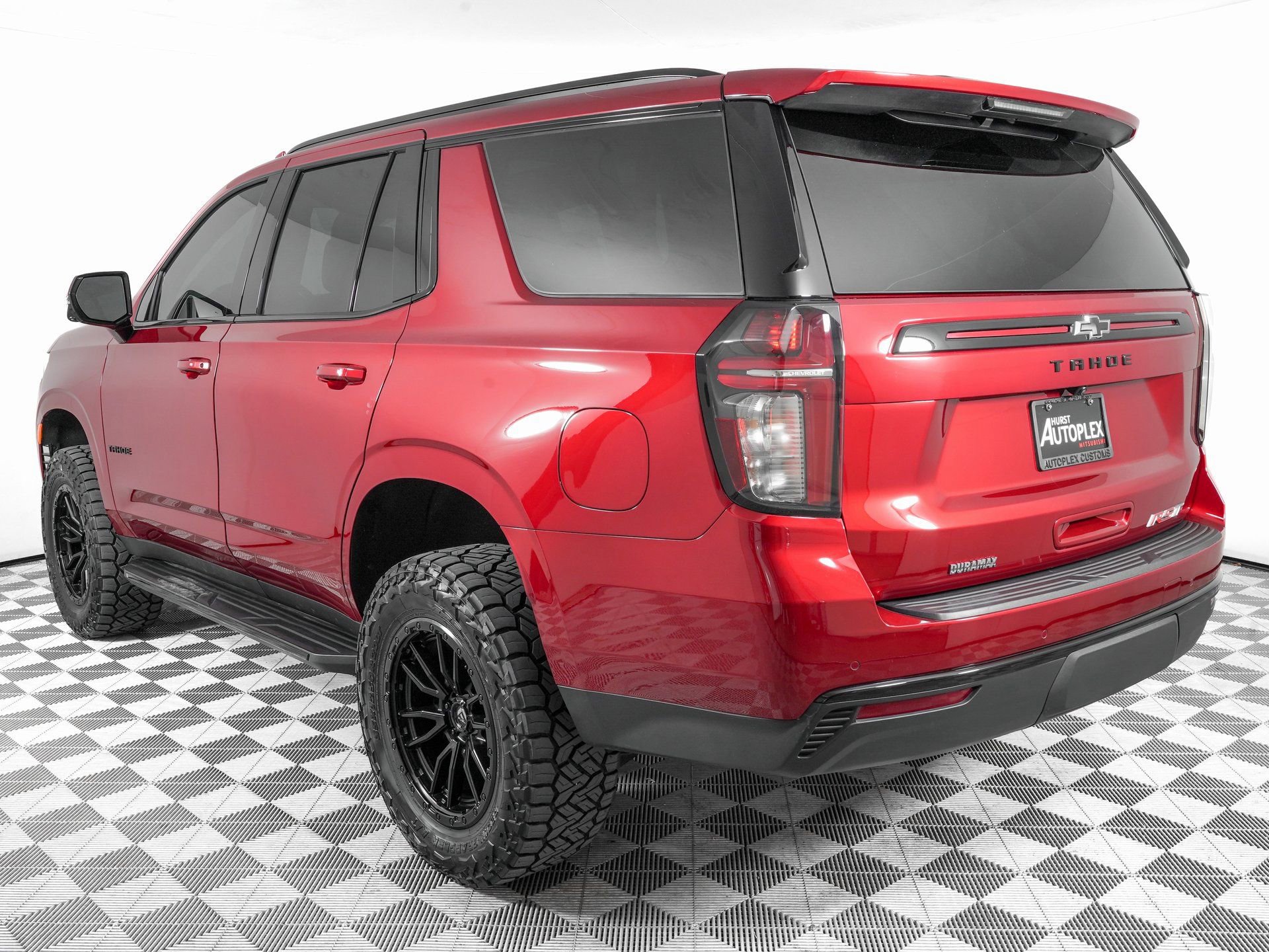 Used 2023 Chevrolet Tahoe RST w/ Luxury Package AWD/4WD image 7