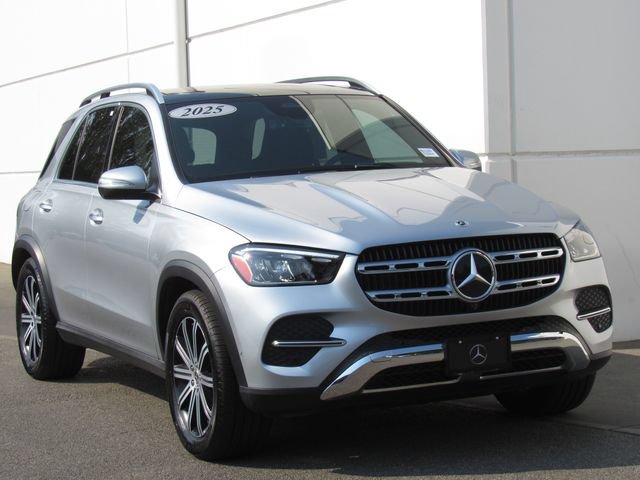 Certified 2025 Mercedes-Benz GLE 450 4MATIC image 2