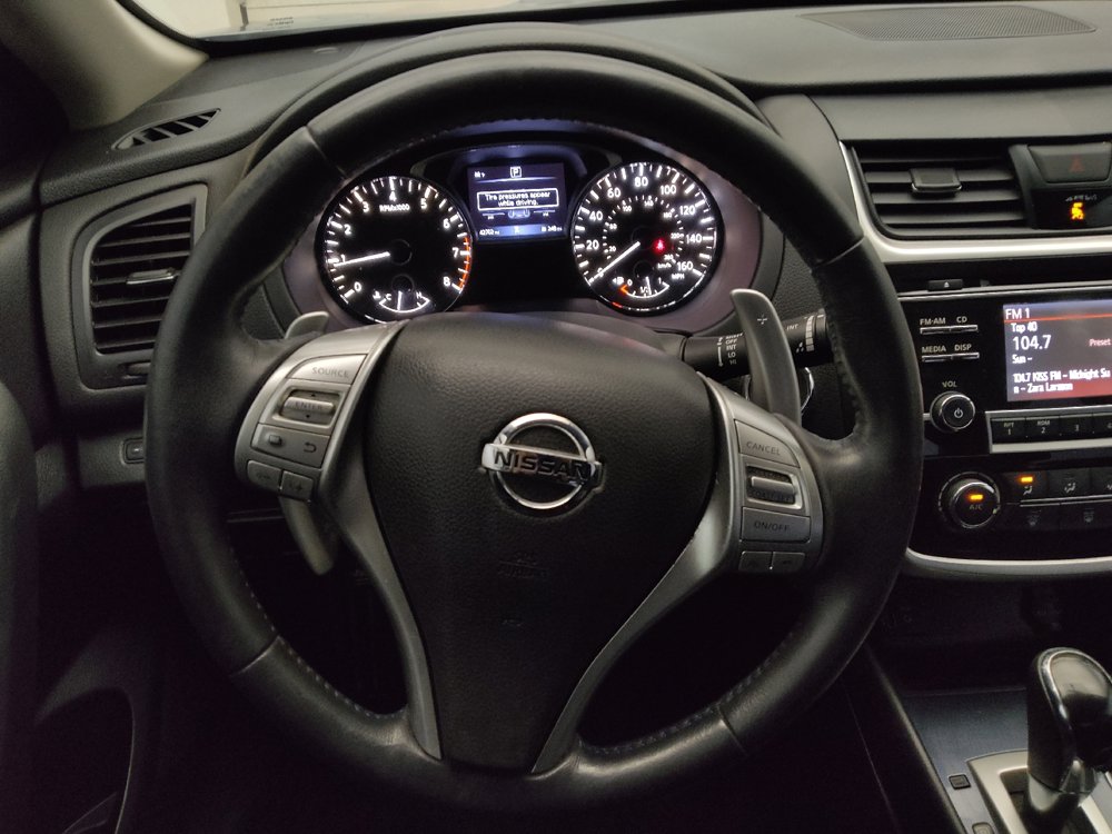 Used 2018 Nissan Altima 2.5 SR FWD image 22