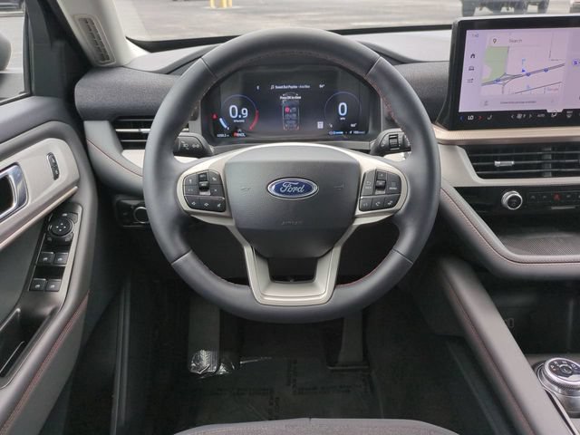 Used 2026 Ford Explorer Active RWD image 21