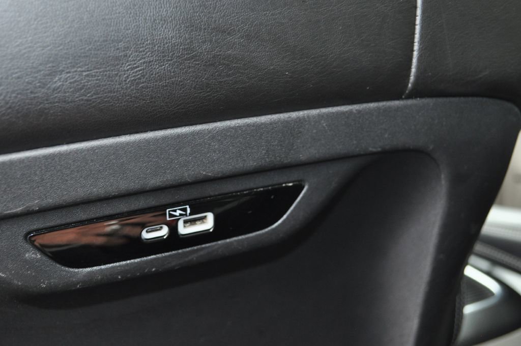 Used 2022 Chrysler Pacifica Limited image 21