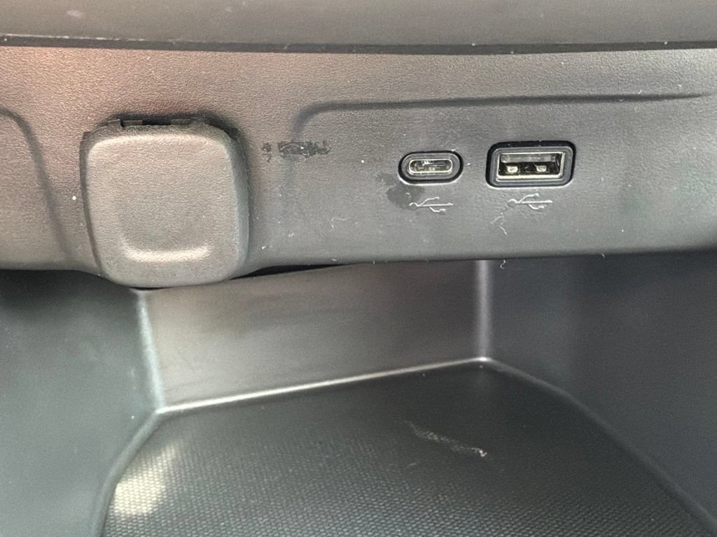 Used 2024 Chevrolet Trax LS w/ Driver Confidence Package FWD image 21