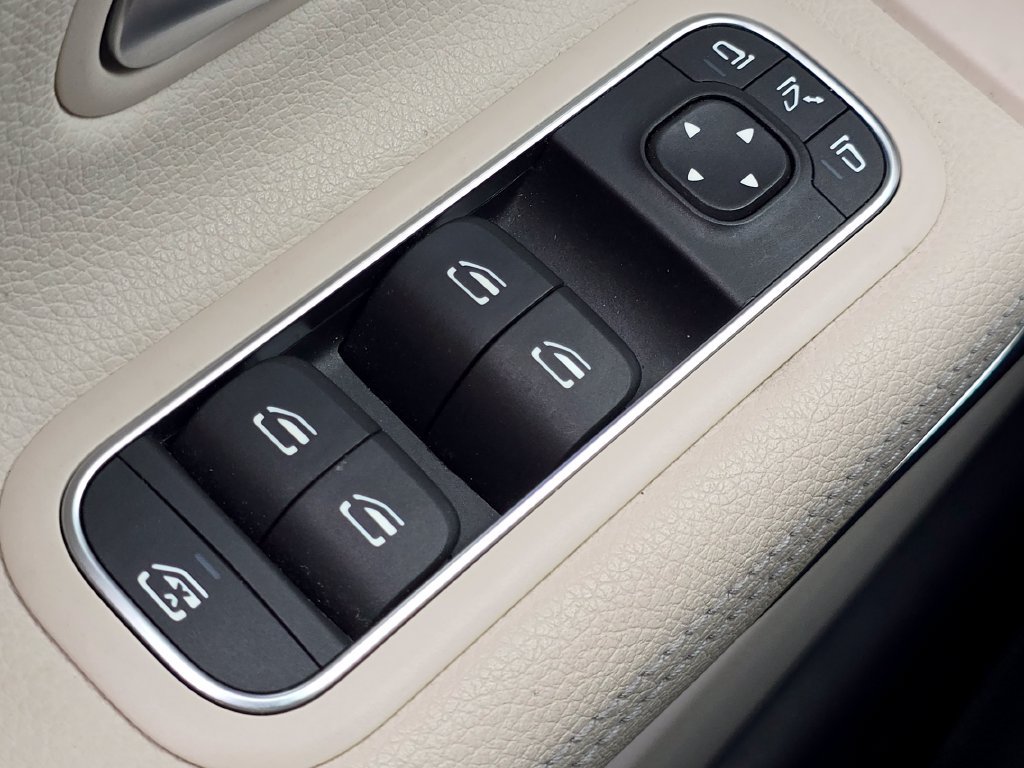 Certified 2023 Mercedes-Benz CLA 250 4MATIC image 24