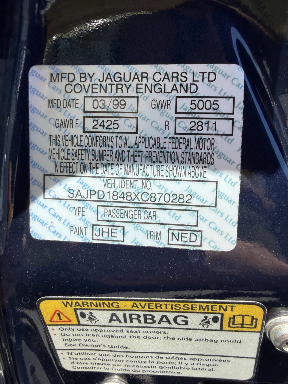 Used 1999 Jaguar XJ8 RWD image 17