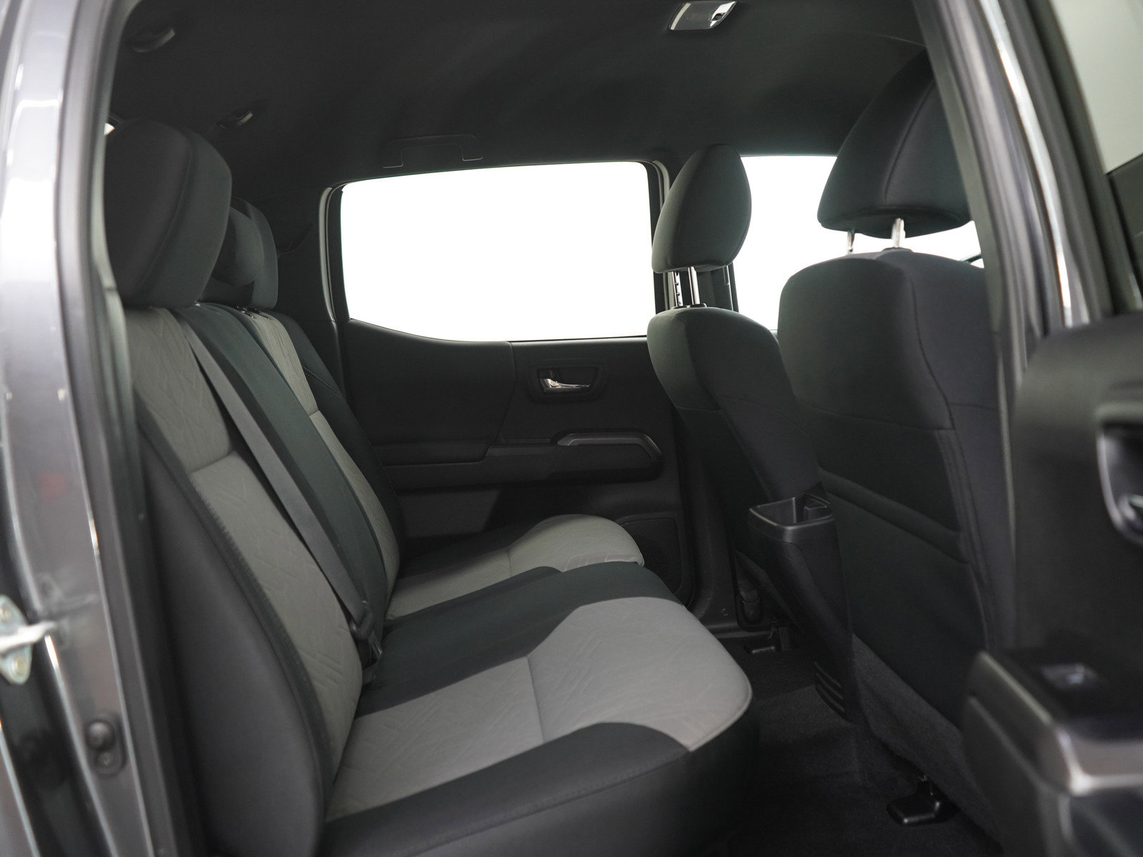 Used 2022 Toyota Tacoma TRD Sport AWD/4WD image 12