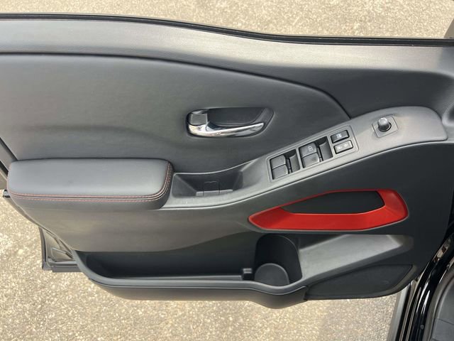 Used 2024 Nissan Frontier PRO-4X w/ Technology Package image 17