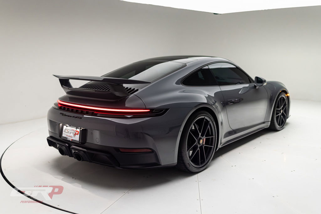 Used 2025 Porsche 911 GTS image 3