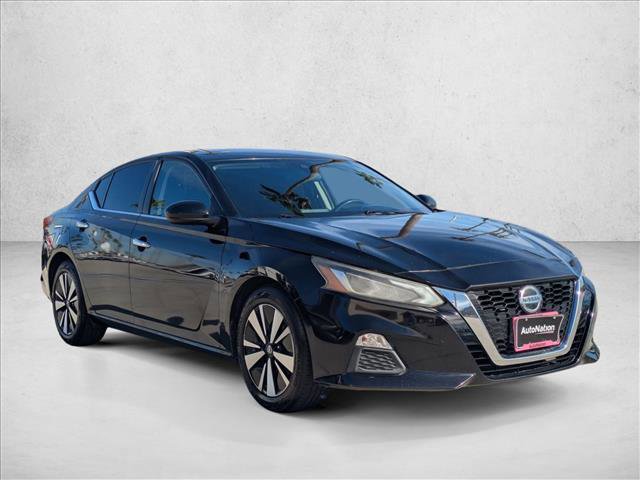 Used 2021 Nissan Altima 2.5 SV image 3