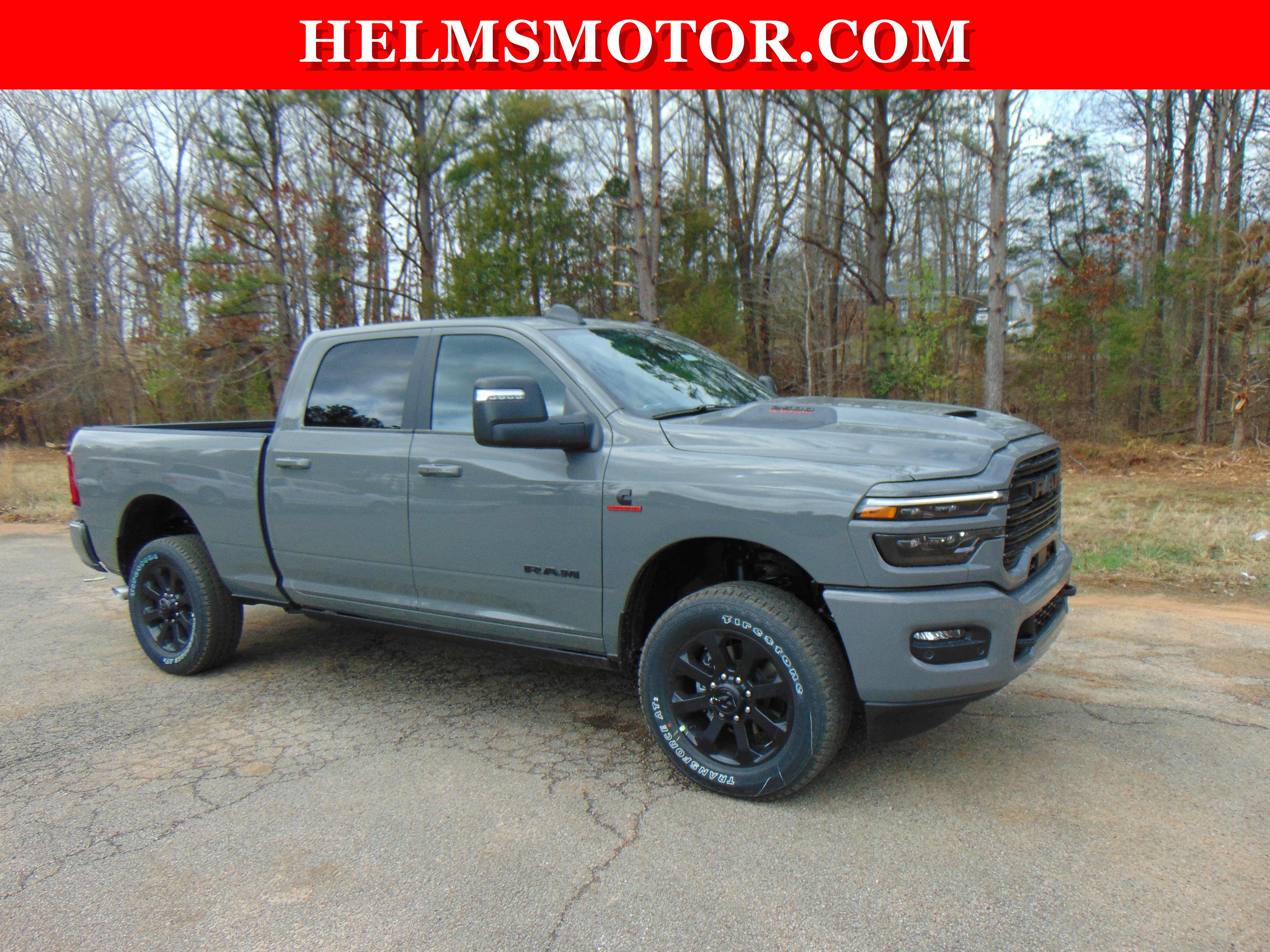 New 2026 RAM 2500 Laramie AWD/4WD image 16