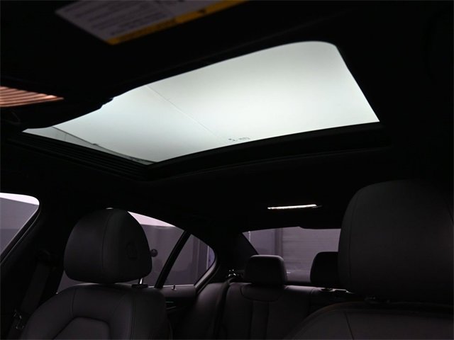 Used 2018 BMW 530i image 34