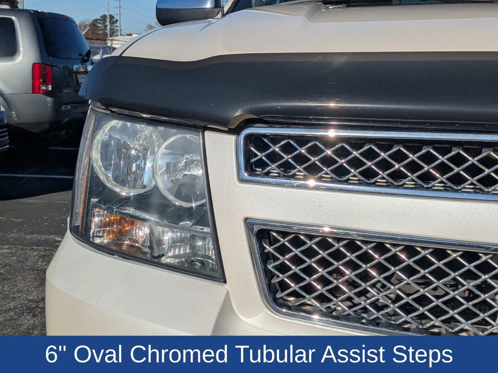 Used 2013 Chevrolet Avalanche LTZ image 10