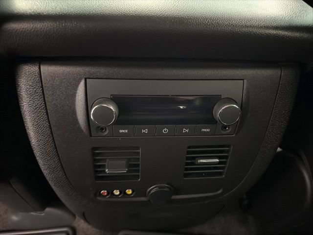 Used 2011 Chevrolet Avalanche LTZ image 28